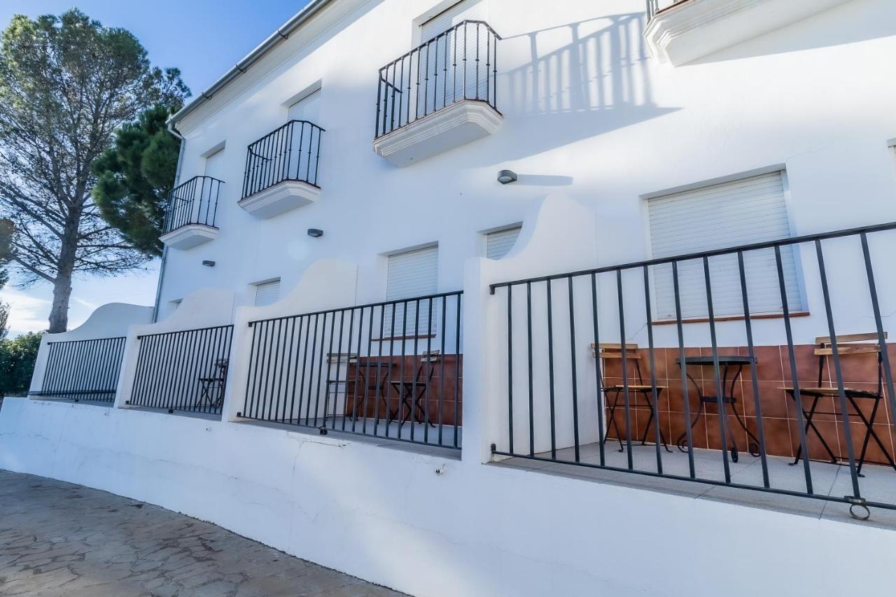 Hotel Las Errizas By Vivere Stays Alcalá del Valle Exterior foto
