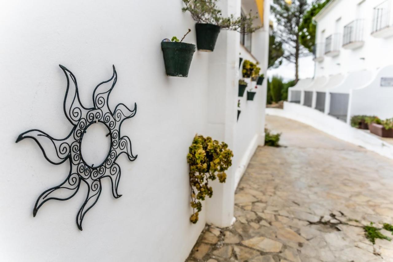 Hotel Las Errizas By Vivere Stays Alcalá del Valle Exterior foto